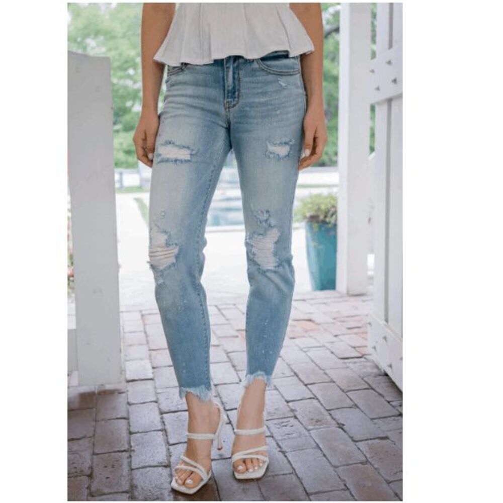 Judy Blue Skinny Fit Destroyed Jeans Raw Fringe Hem‎ Medium Light Wash Size 7/28